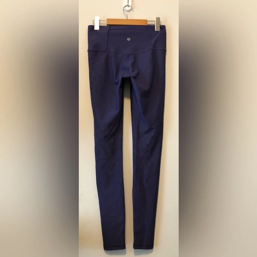 NWOT LULULEMON MAPPED OUT HIGH RISE TIGHT LEGGING 28” INSEAM PURPLE CAMO SIZE 8 - Picture 10 of 12